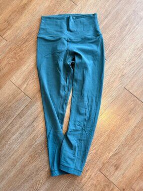 Lululemon Align Cropped Pacific Teal Leggings